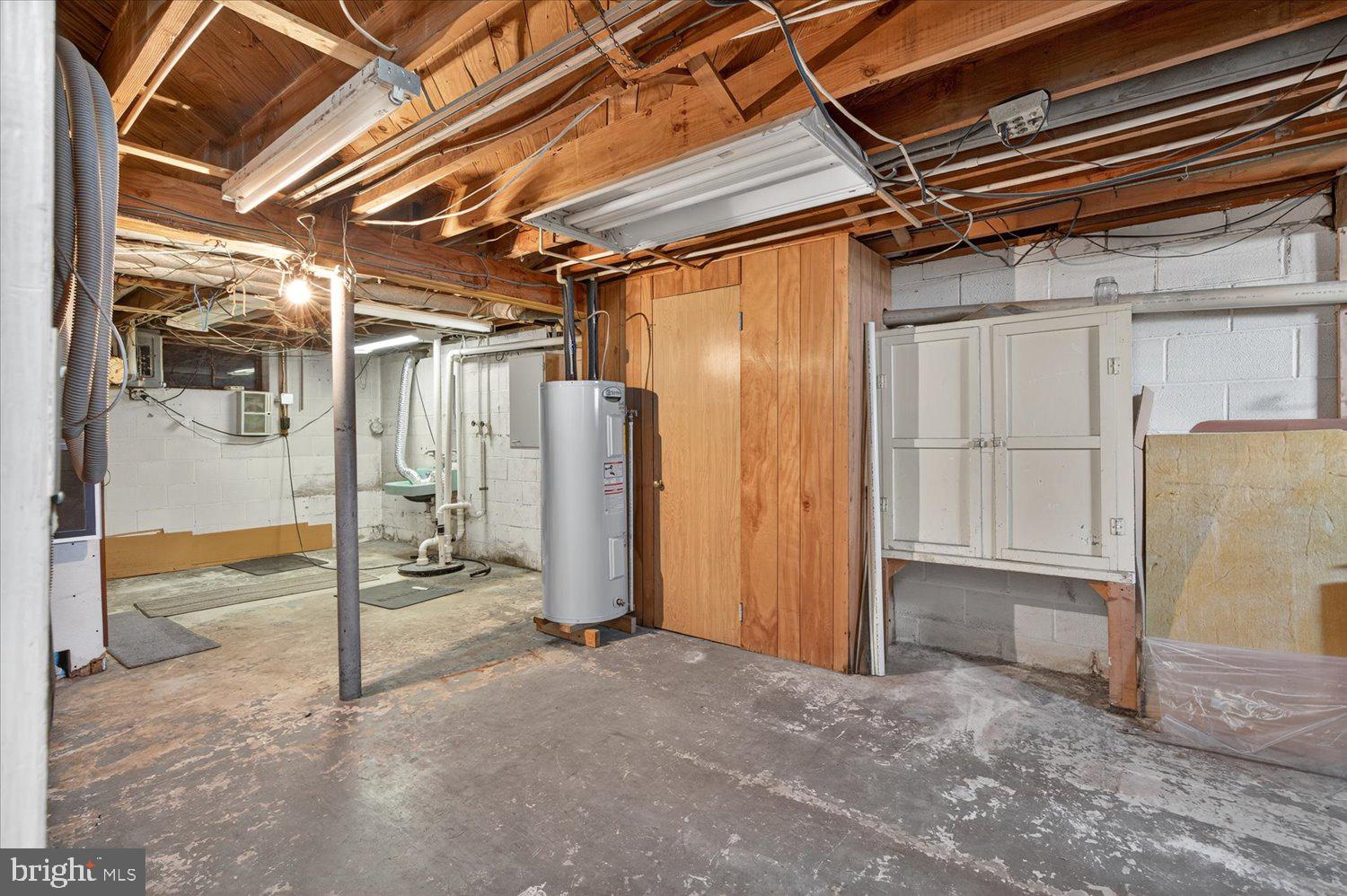 175 Eastbrook Road Smoketown, PA 17576 - Photo 20 of 24 a view of an empty room