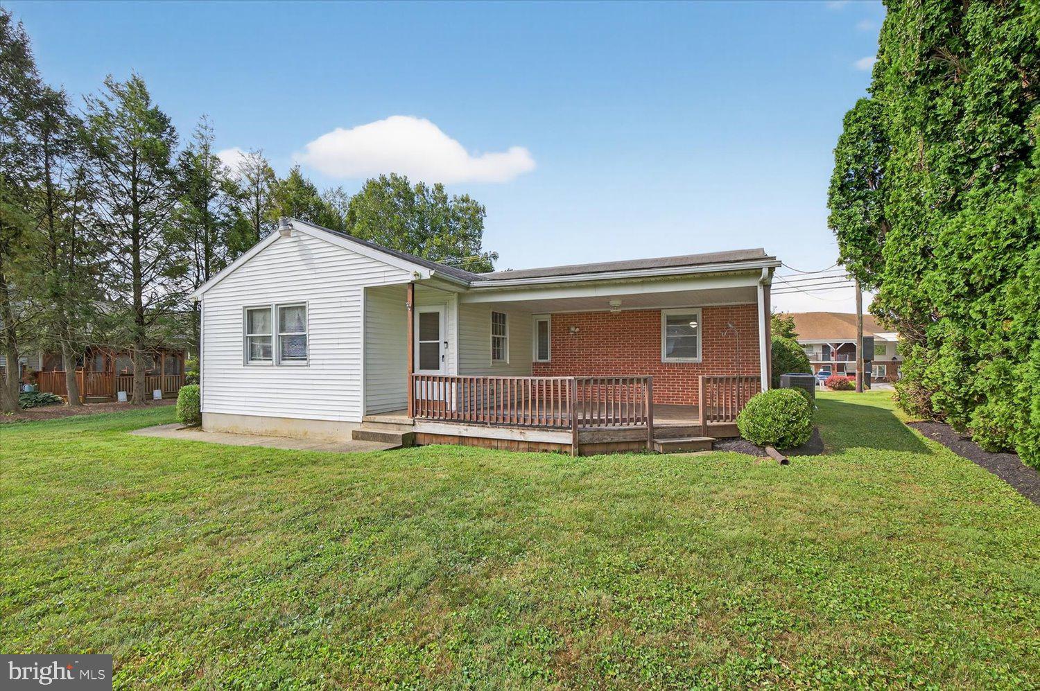 175 Eastbrook Road Smoketown, PA 17576 - Photo 21 of 24 a front view of a house with a yard and garage