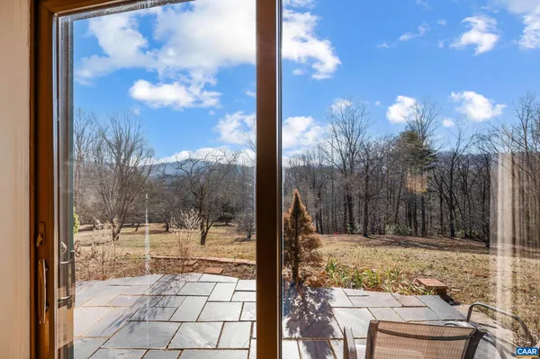 $825,000 | 2288 Lexington Turnpike, Amherst, VA 24521