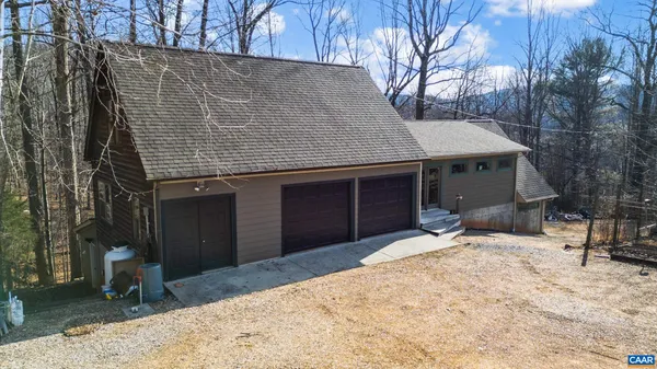 $825,000 | 2288 Lexington Turnpike, Amherst, VA 24521