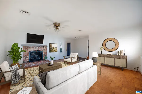 $825,000 | 2288 Lexington Turnpike, Amherst, VA 24521