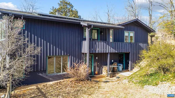 $825,000 | 2288 Lexington Turnpike, Amherst, VA 24521