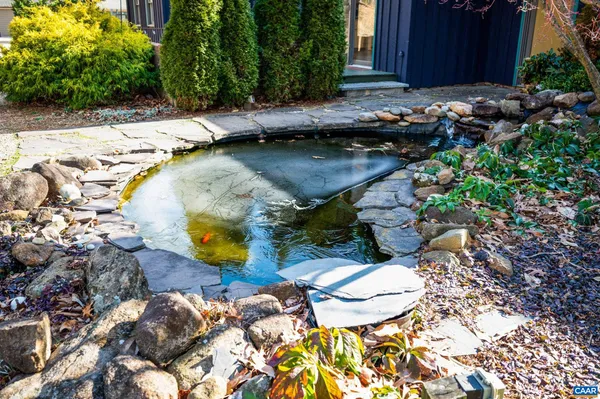 $825,000 | 2288 Lexington Turnpike, Amherst, VA 24521