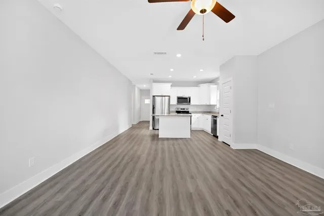 $2,250 | 5087 San Pedro Court, Milton, FL 32583