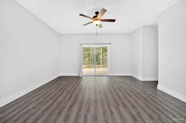 $2,250 | 5087 San Pedro Court, Milton, FL 32583