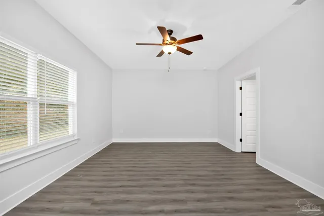 $2,250 | 5087 San Pedro Court, Milton, FL 32583