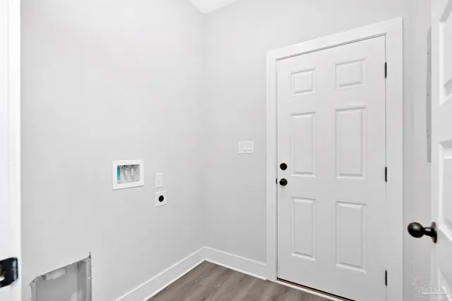 $2,250 | 5087 San Pedro Court, Milton, FL 32583