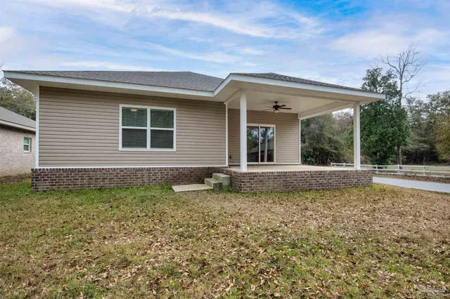$2,250 | 5087 San Pedro Court, Milton, FL 32583