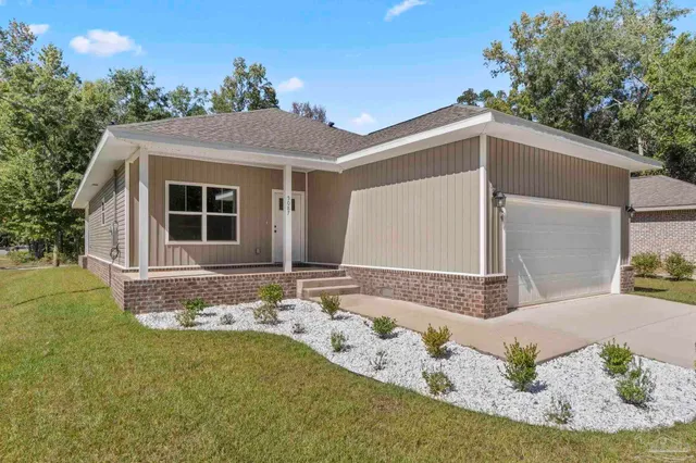 $2,250 | 5087 San Pedro Court, Milton, FL 32583