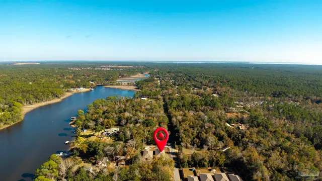 $2,250 | 5087 San Pedro Court, Milton, FL 32583