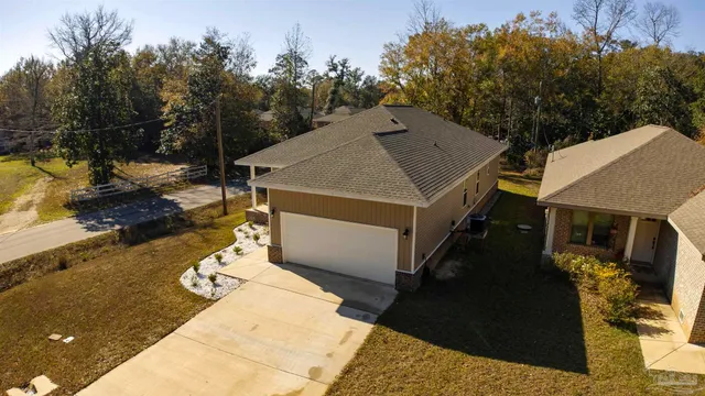 $2,250 | 5087 San Pedro Court, Milton, FL 32583