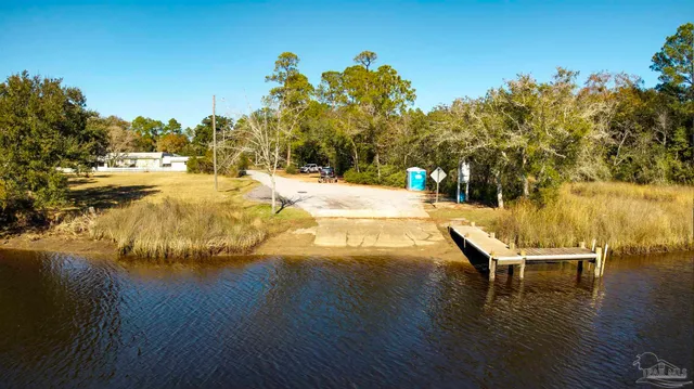 $2,250 | 5087 San Pedro Court, Milton, FL 32583