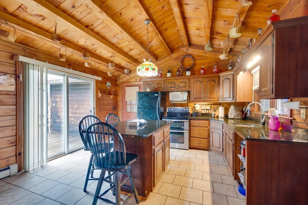 207 West Princeton Road Westminster, MA 01473 - Photo 4 of 36 a view of a dining room with furniture