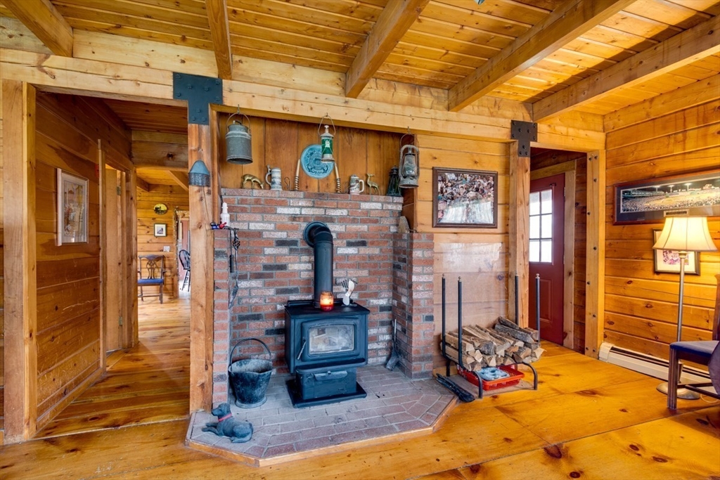 207 West Princeton Road Westminster, MA 01473 - Photo 8 of 36