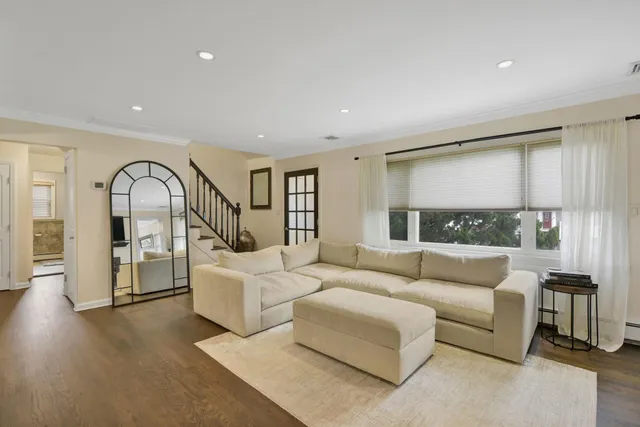 $885,000 | 3309 Balsam Street, Oceanside, NY 11572