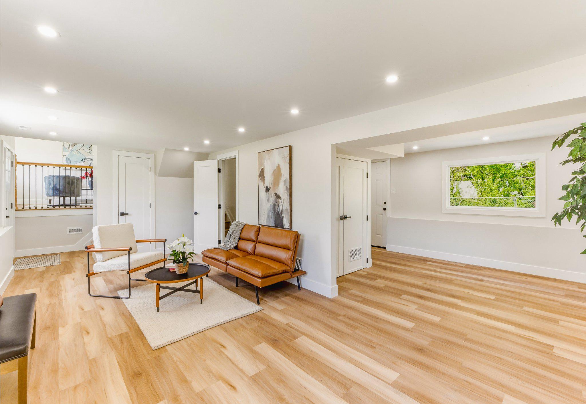 11 Yale Road Atco, NJ 08004 - Photo 6 of 20 a living room with furniture and a wooden floor