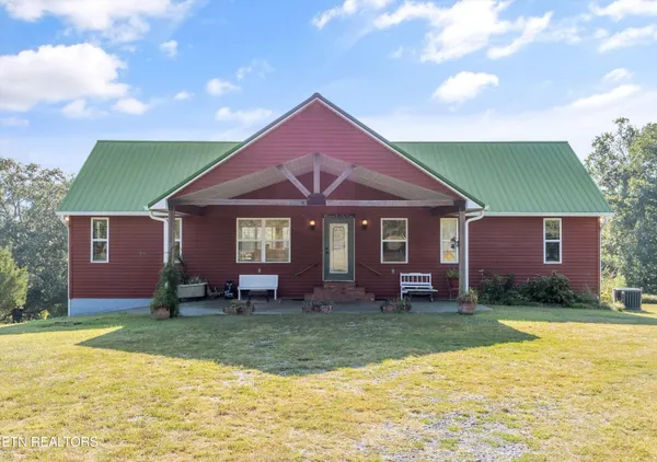 $1,200,000 | 583 County Road 804, Etowah, TN 37331