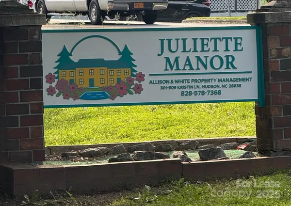 $795 | 304 Kristin Lane, Unit 7, Hudson, NC 28638