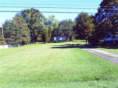 3236 North Genesee Road Flint, MI 48506 - Photo 7 of 7 20224472-6.JPG