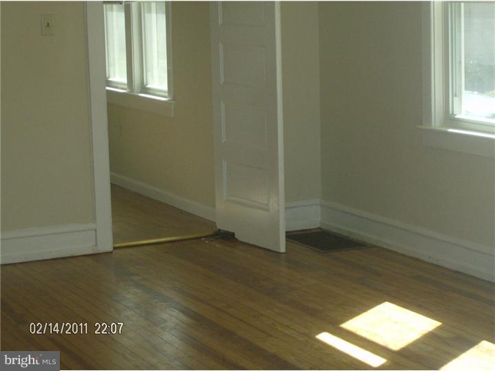 200 Lafayette Road Audubon, NJ 08106 - Photo 2 of 11 Dining Room