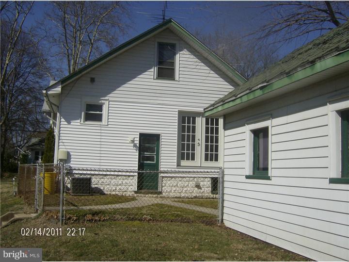 200 Lafayette Road Audubon, NJ 08106 - Photo 9 of 11 Exterior Back