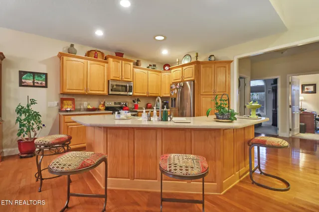 $287,500 | 24 Mallard Court, Unit 2, Crossville, TN 38572