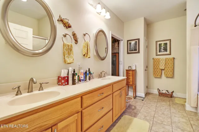 $287,500 | 24 Mallard Court, Unit 2, Crossville, TN 38572