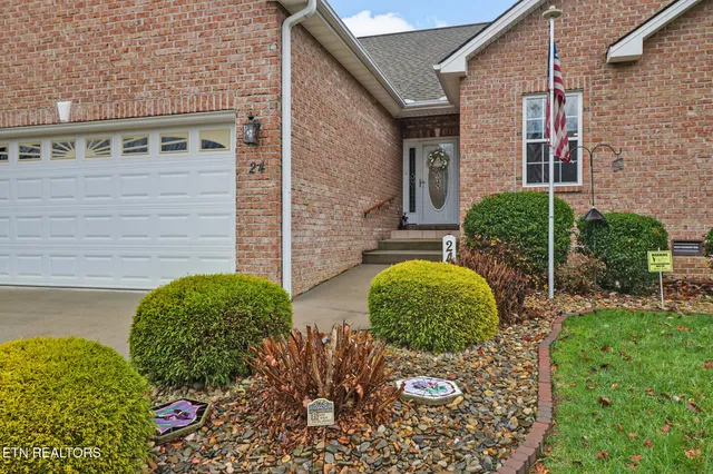 $287,500 | 24 Mallard Court, Unit 2, Crossville, TN 38572