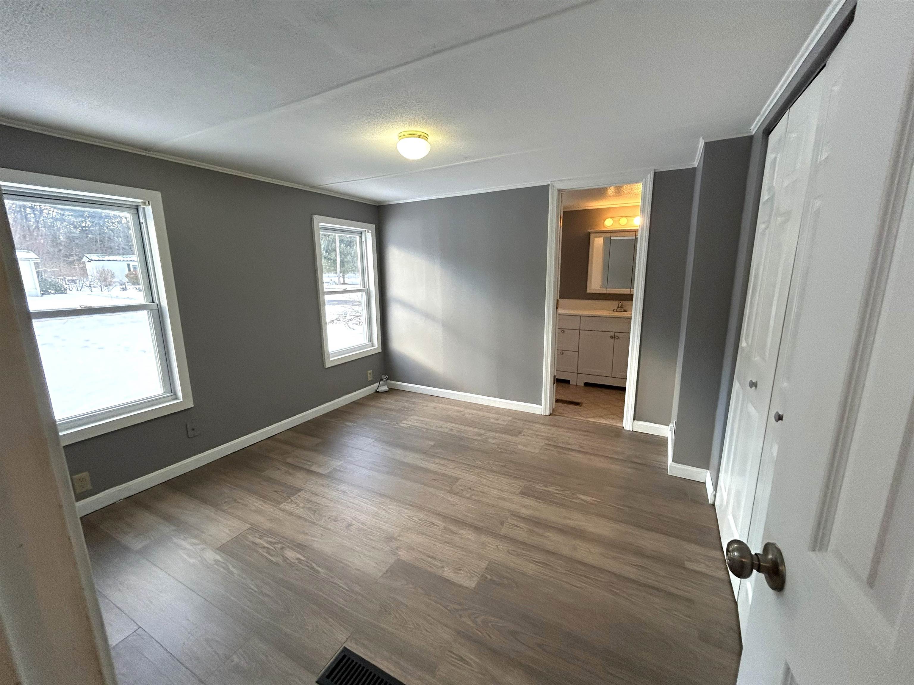 86 Martin Road Deering, NH 03244 - Photo 13 of 31