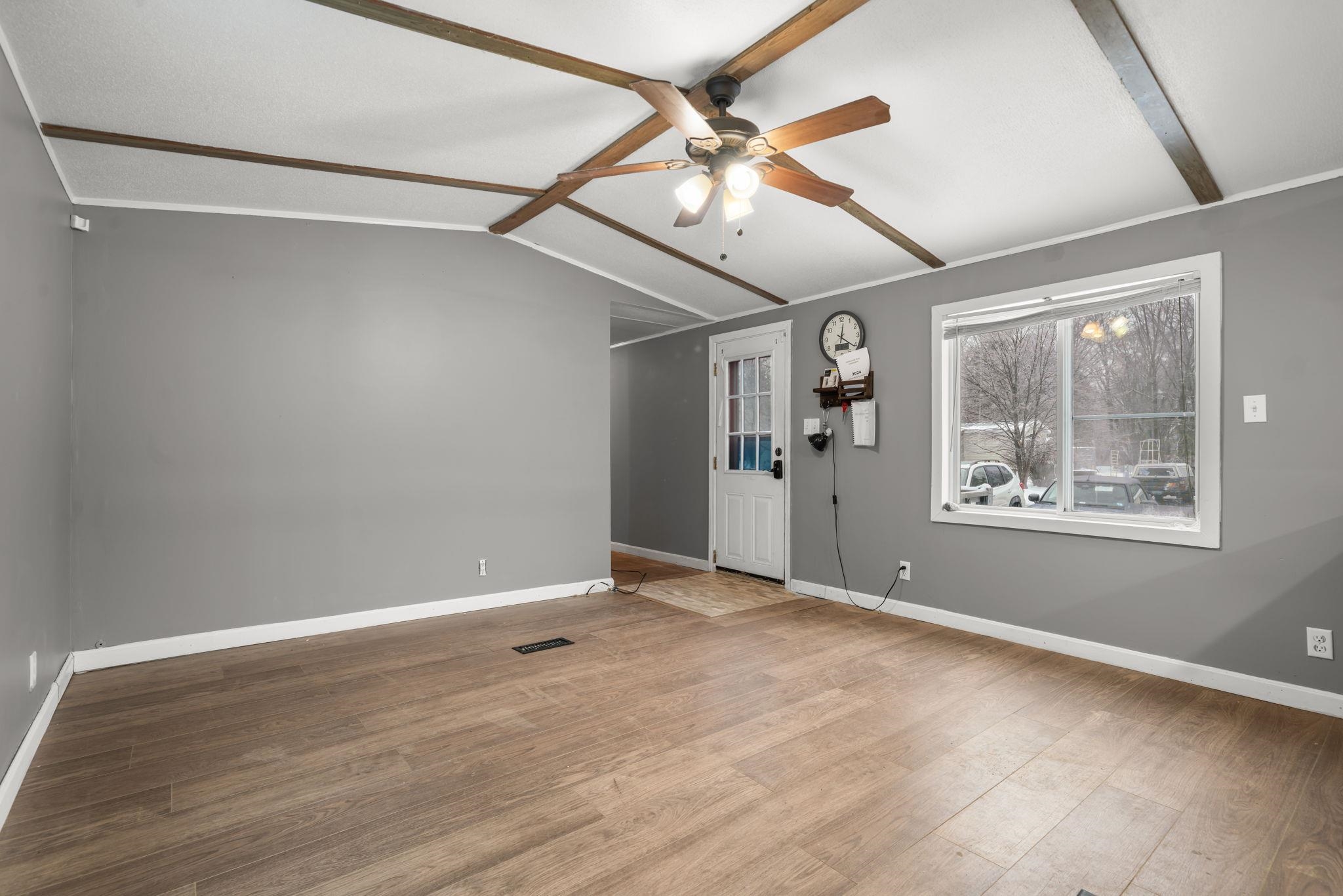 86 Martin Road Deering, NH 03244 - Photo 6 of 31