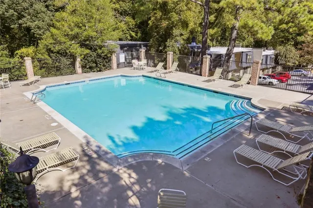 $2,000 | 115 Rosaire Place Northwest, Atlanta, GA 30327