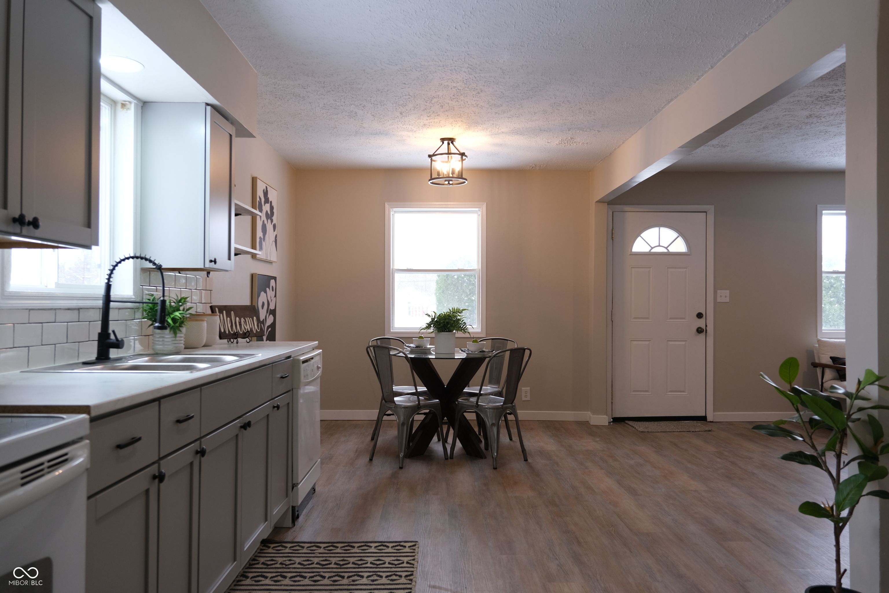 320 South Roena Street Indianapolis, IN 46241 - Photo 12 of 26