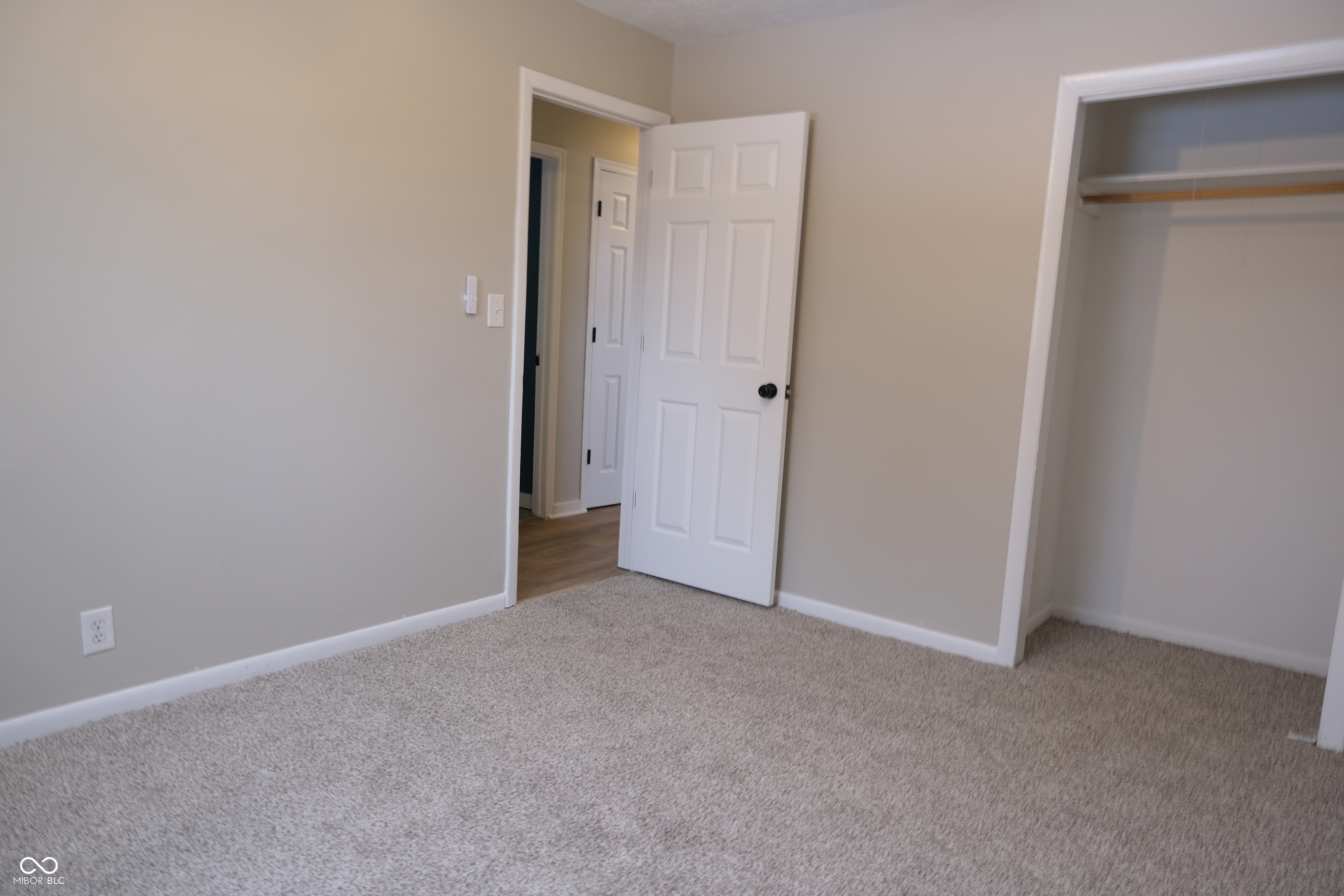 320 South Roena Street Indianapolis, IN 46241 - Photo 16 of 26