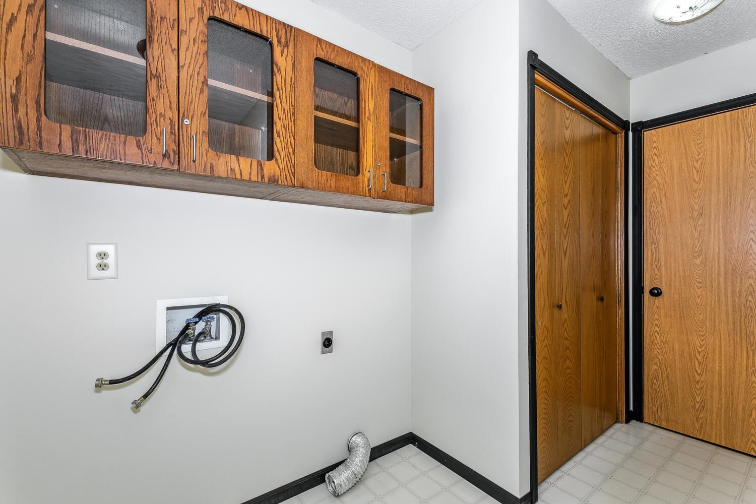 422 South Limuel Street Wichita, KS 67235 - Photo 16 of 26