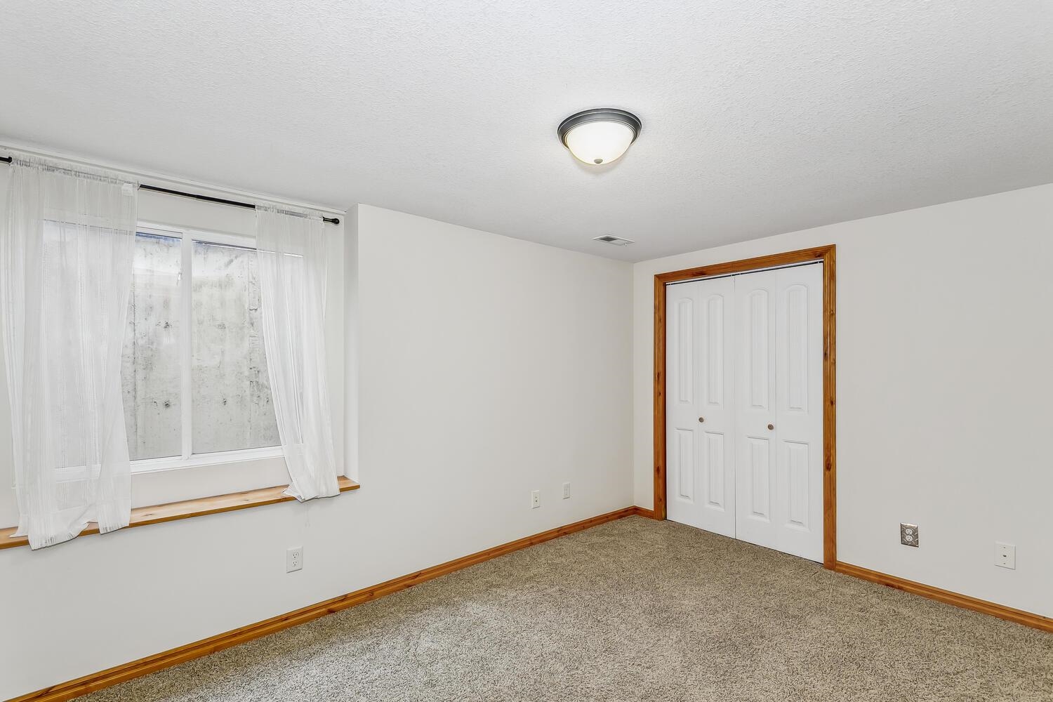 422 South Limuel Street Wichita, KS 67235 - Photo 20 of 26