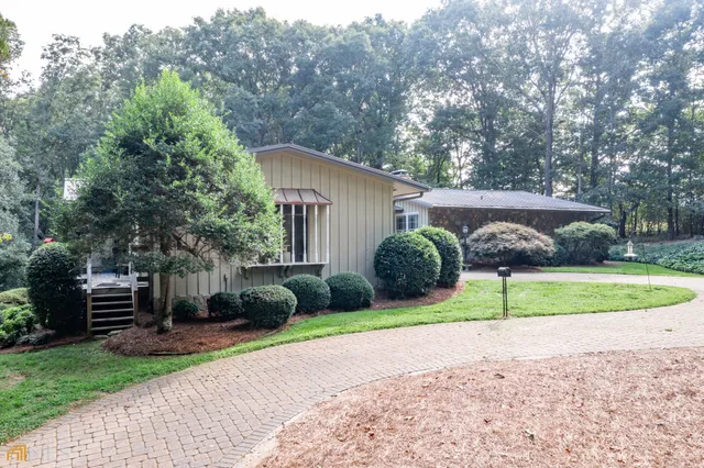 $619,900 | 2000 Alto-Mud Creek Road, Alto, GA 30510