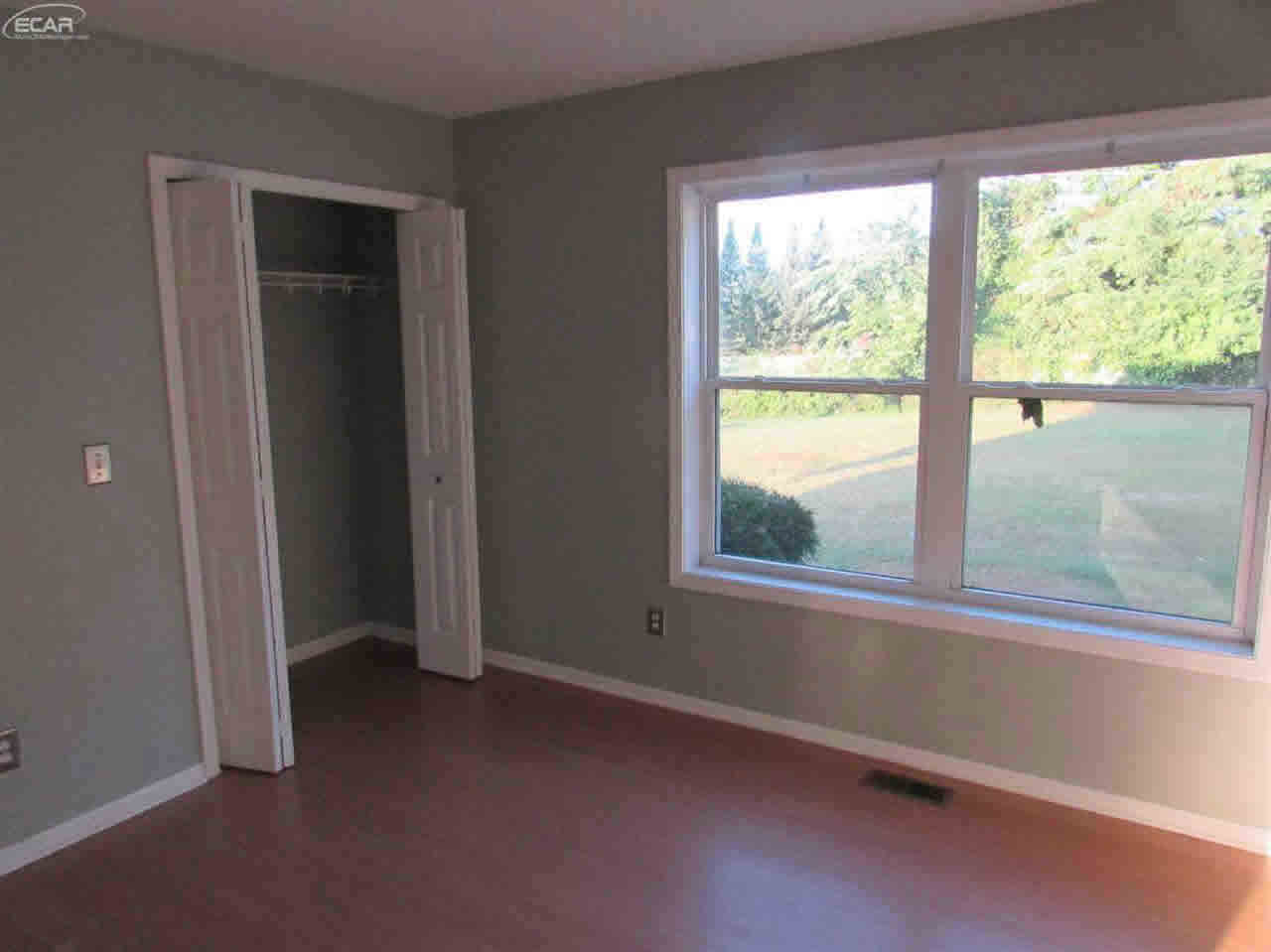 10237 Corcoran Road Haslett, MI 48840 - Photo 15 of 34