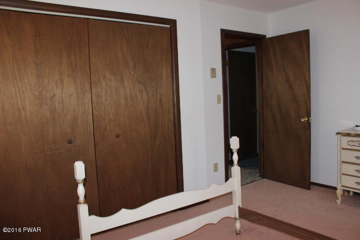 2301 Brookfield Road Lake Ariel, PA 18436 - Photo 16 of 37