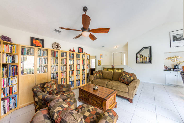 6356 Pond Apple Road Boca Raton, FL 33433 - Photo 6 of 26 6356 Pond Apple Family 2