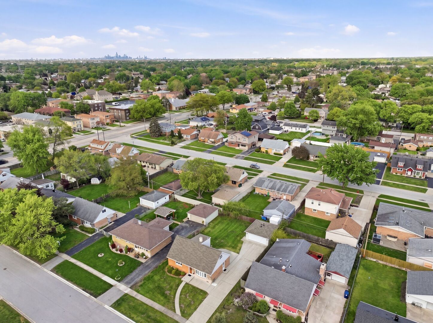 8718 Cranbrook Lane Bridgeview, IL 60455 - Photo 24 of 24 an aerial view of residential houses with outdoor space