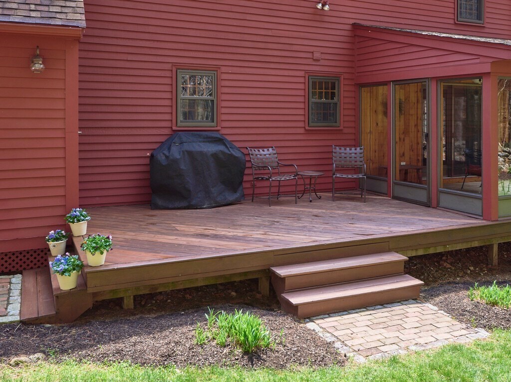 532 B Hubbardston Road Princeton, MA 01541 - Photo 32 of 41 a wooden bench sitting in front of a house