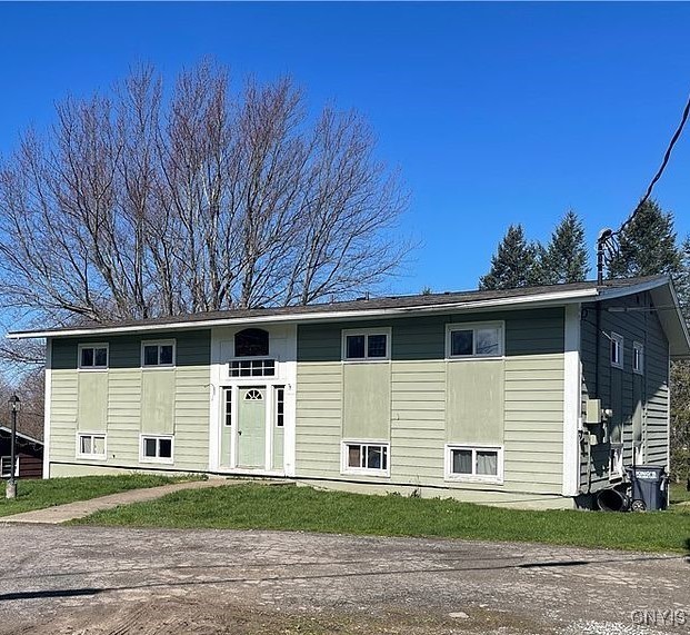 5 Perry Hill Road Oswego, NY 13126 - Photo 1 of 7