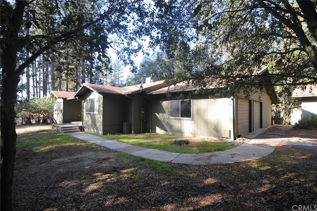 5701 Harris Cut Off Road Mariposa, CA 95338 - Photo 1 of 1 Beautiful, spacious home ready for you!
