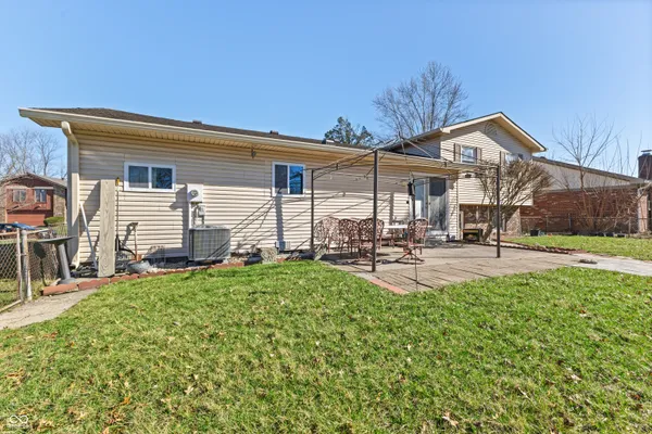 $285,000 | 4902 Dancer Drive, Indianapolis, IN 46237