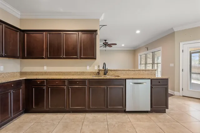 $300,000 | 409 Serene Court, Crestview, FL 32539