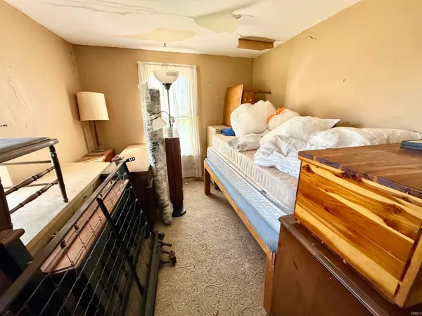 $49,900 | 2418 H Street, Bedford, IN 47421