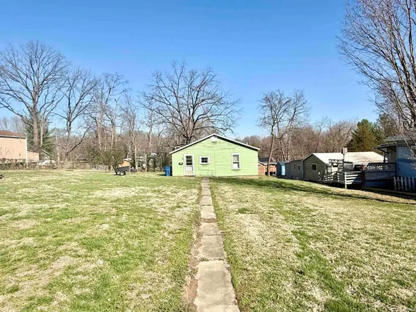 $49,900 | 2418 H Street, Bedford, IN 47421