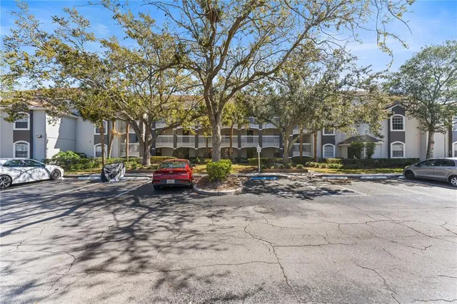 $210,000 | 14013 Fairway Island Drive, Unit 434, Orlando, FL 32837