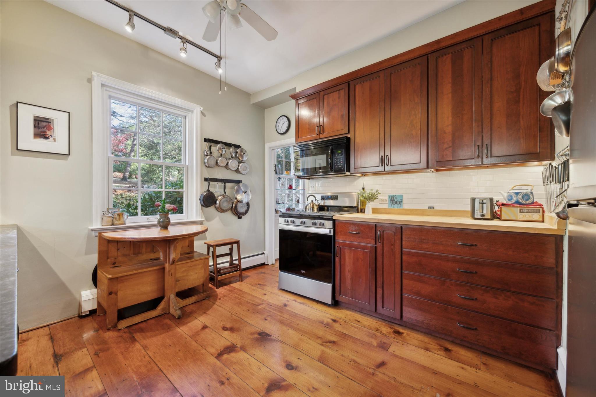 19 White Pine Lane Rose Valley, PA 19063 - Photo 9 of 35