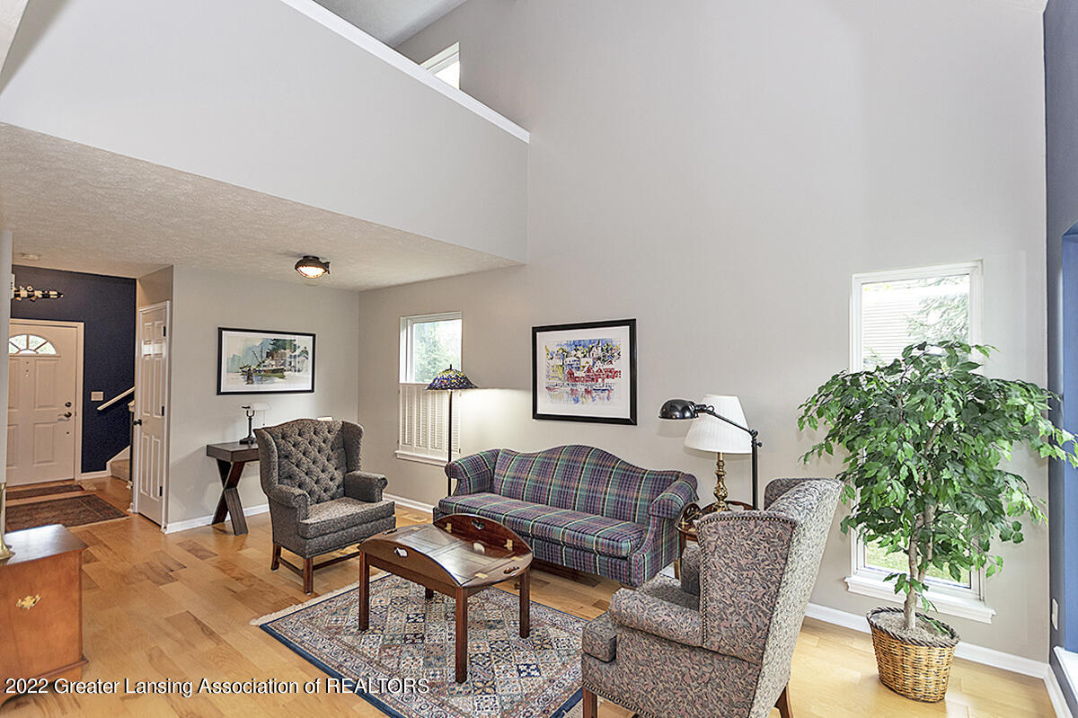 2047 Hamilton Road, Unit 4 Okemos, MI 48864 - Photo 5 of 25 04